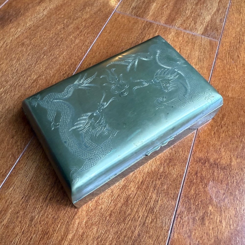 Vintage Brass And Wooden Trinket Hinged Box Chinese Asian Decor Dragon Etched 5”